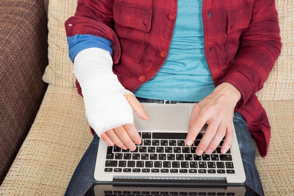 Digital Marketing Blogs 1565-1568 | Cube Creative Design image broken hand xl