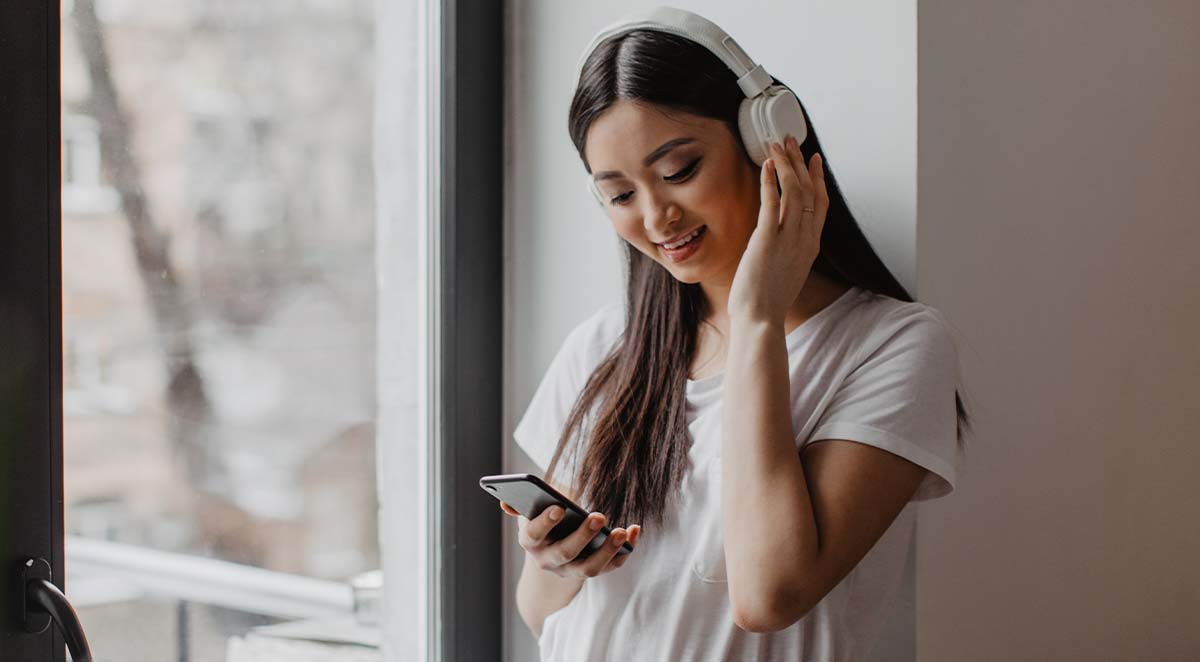 How to Master the Art of Active Listening image What is Active Listening?