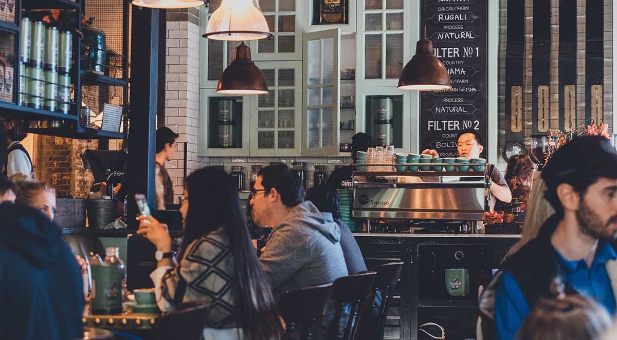 How To Manage & Respond To Online Reviews